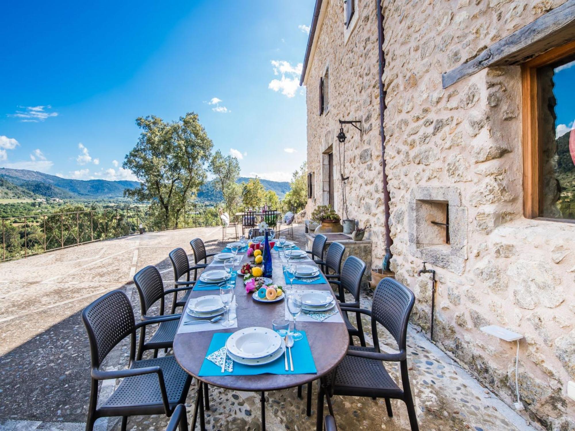 Near Ses Fonts Ufanes Ferienhaus